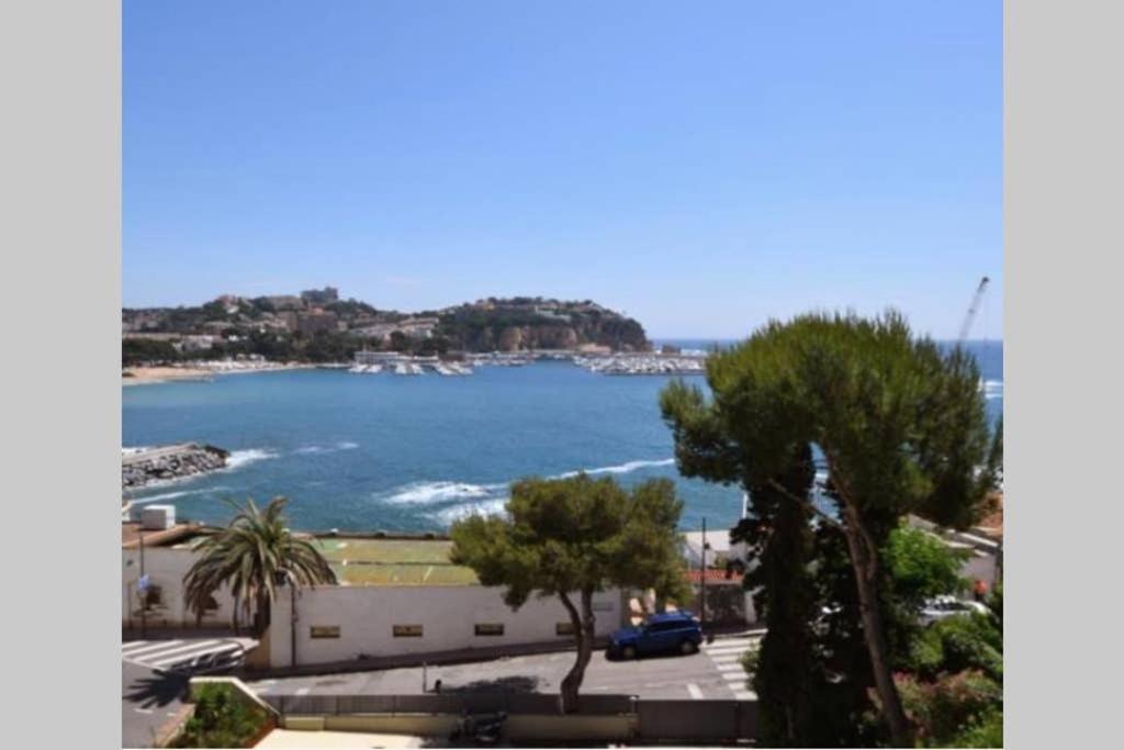 Magnífic apartament a primera línia de mar Sant Feliu de Guíxols Exterior foto